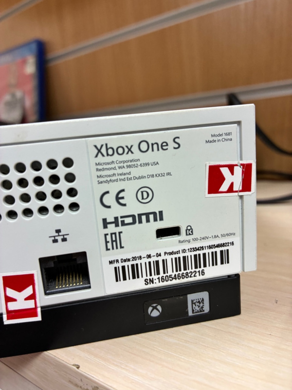 Игровая приставка Xbox One S 800GB