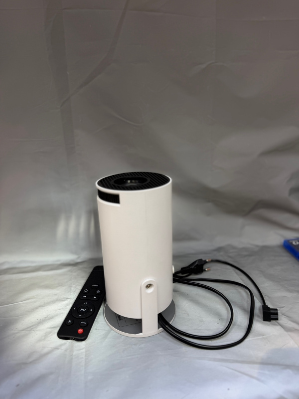 Проектор HY300  Projector
